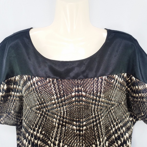 Covington Black/Tan Color Block Tunic S - Picture 2 of 6